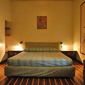 Bed & Breakfast Chiaia, Napoli