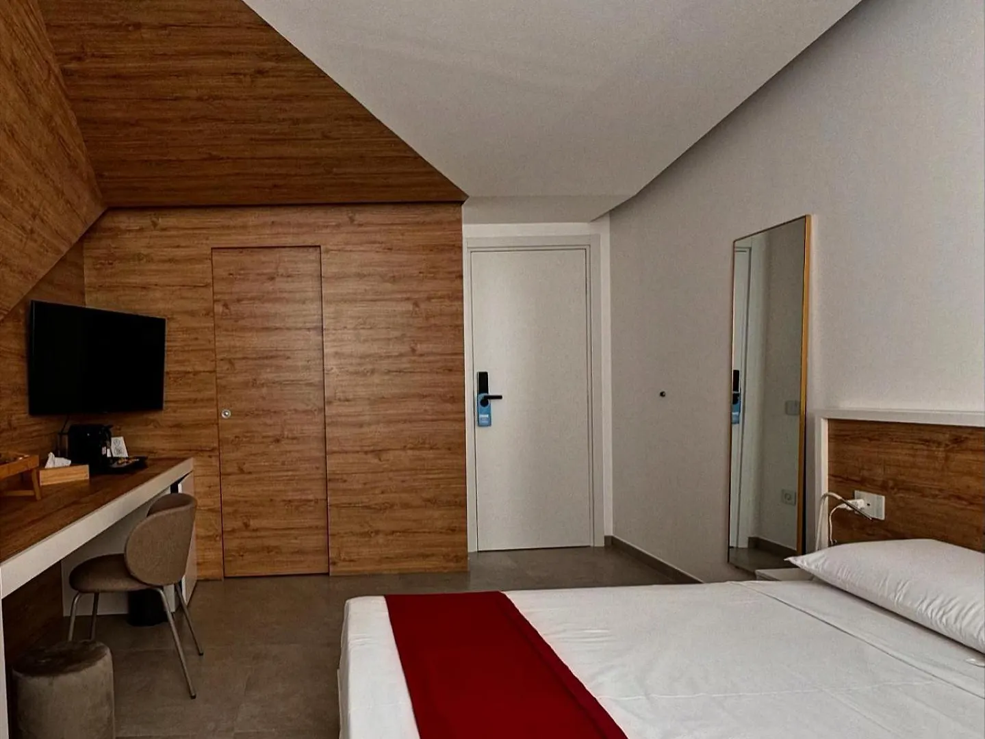 Bed & Breakfast Space Tower Rooms Neapel