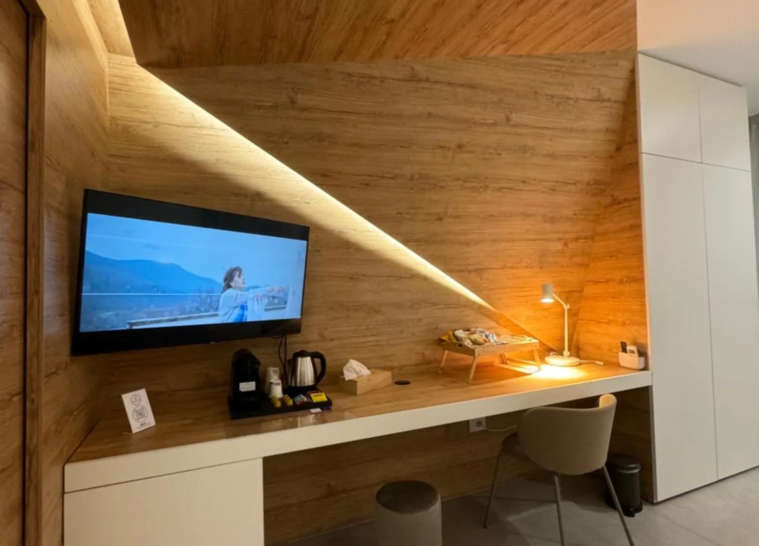 Space Tower Rooms Neapel 0*,  Italien