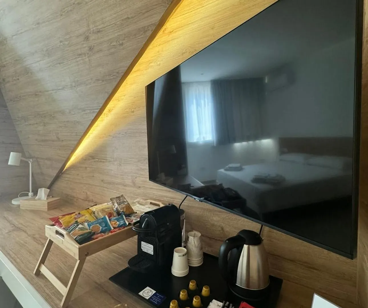 Bed & Breakfast Space Tower Rooms Neapel